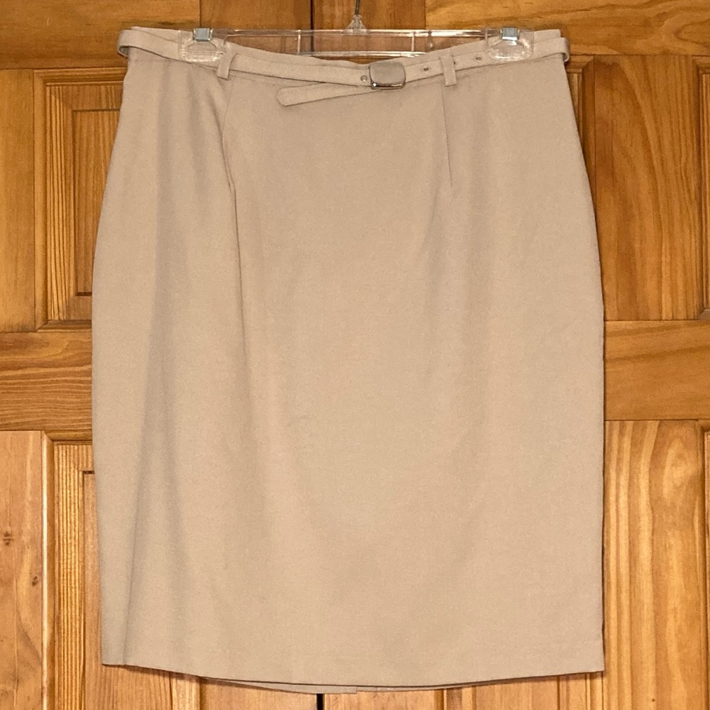 NWOT Bentley Vintage 90s Flat Panel Career Skirt Midi Belt Tan Size 14